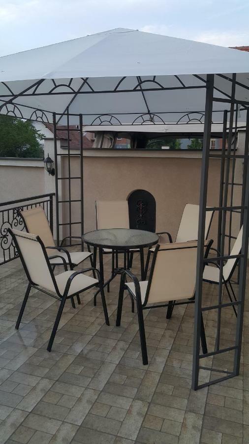 Apartments Exclusive Белград Екстер'єр фото
